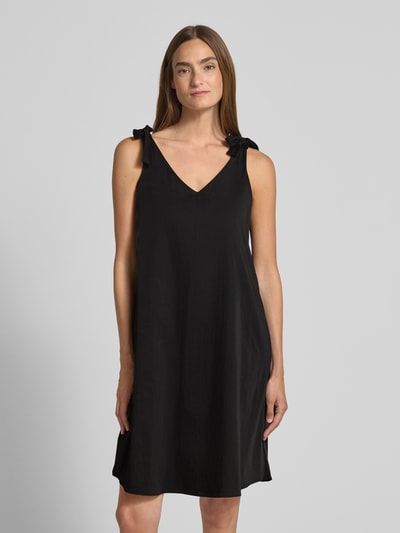 Smith and Soul Sukienka o długości do kolan z dekoltem w serek Czarny 4