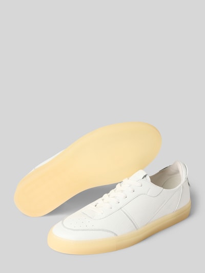 Produktfoto, Sneakersy skórzane Copenhagen Sneaker aus Leder Modell 'CPH741M', naturalna skóra, zaokrąglony czubek, wiązanie, gumowa podeszwa, wysokość obcasa w rozmiarze 44: 3 cm, wysokość cholewki w rozmiarze 44: 7 cm, szerokość w rozmiarze 44: 11 cm, kolor biały z beżową podeszwą, powierzchnia gładka