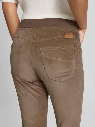 Raphaela By Brax Flared fit corduroy broek met viscose, model 'PAMINA' Taupe - 3