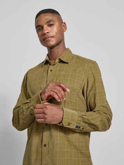 Lerros Regular fit vrijetijdsoverhemd van corduroy met kentkraag Kaki - 3