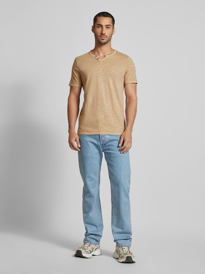 Jack & Jones T-Shirt mit V-Ausschnitt Modell 'SPLIT' Beige 1