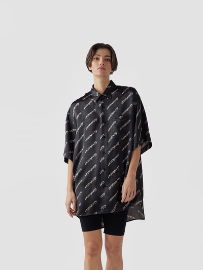 VETEMENTS Oversized Freizeithemd mit Allover-Logo Schwarz 7