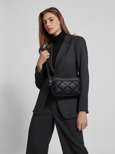 CK Calvin Klein Umhängetasche mit Strukturmuster Modell 'DIAMOND QUILT' Black 1