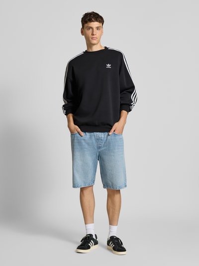 adidas Originals Bluza z wyhaftowanym logo i okrągłym dekoltem Czarny 1
