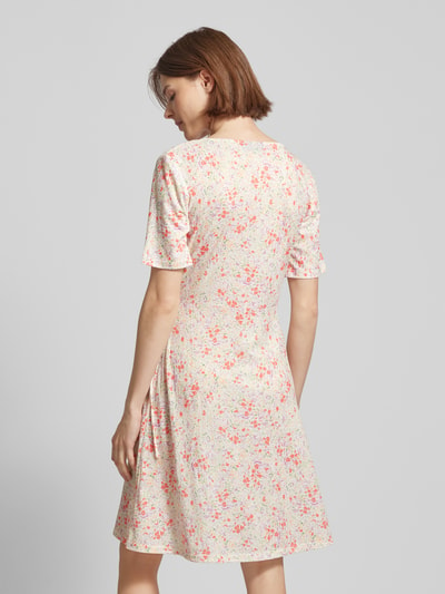 Pieces Knielange jurk met all-over print, model 'APPA Offwhite - 5