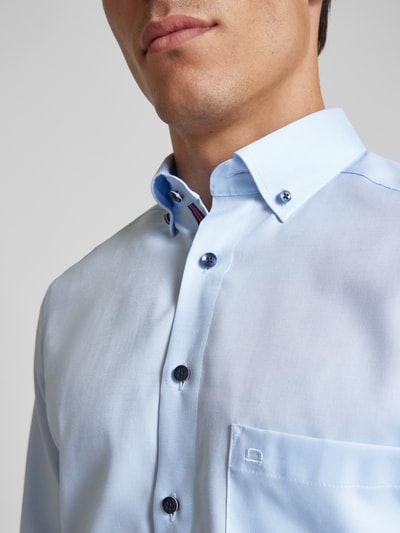 OLYMP Modern Fit Business-Hemd mit Button-Down-Kragen Hellblau 3