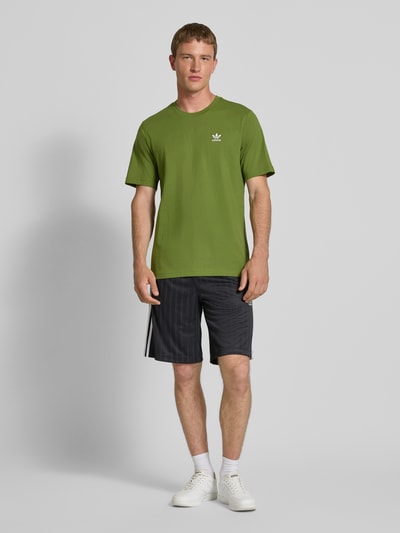 adidas Originals T-shirt met labelstitching Olijfgroen - 1