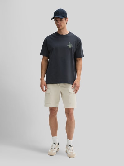 Marc O'Polo Loose Fit T-Shirt aus reiner Baumwolle mit Rücken-Motiv-Print Marine 1