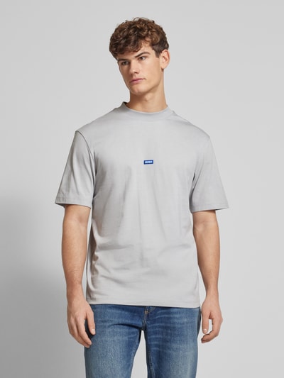 Hugo Blue T-Shirt mit Label-Patch Modell 'Nieros' Hellgrau 4