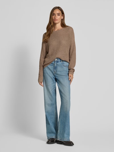 Christian Berg Woman Gebreide pullover met extra brede schouders Middenbruin - 1