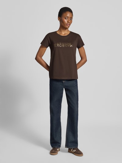 Armani Exchange męski t-shirt o kroju regular fit z czystej bawełny model 'ANTAGONIST' Ciemnobrązowy 1