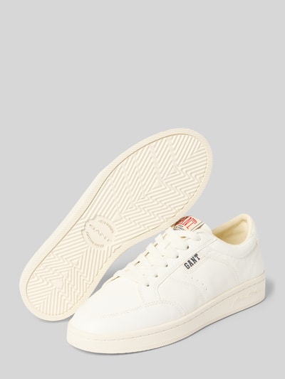 Produktfoto, Sneaker aus Leder mit Label-Details Modell 'PREPLA' von Gant in Weiß mit Abgerundete-Spitze, Schnürung, Absatzhöhe 3 cm, Schafthöhe 7 cm, Schaftweite 9 cm, für Damen
