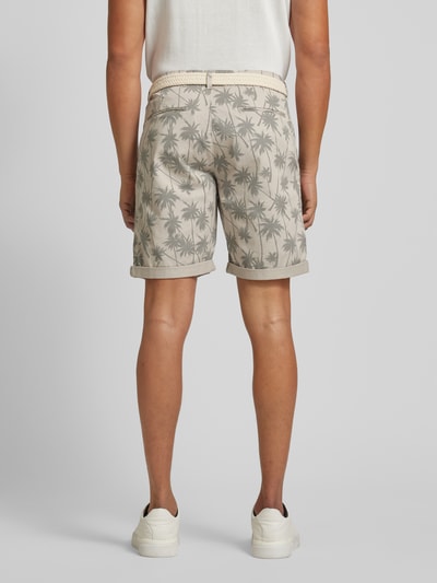 MCNEAL Slim FIt Bermudas mit Gürtel  Ecru 5