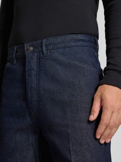 HUGO Jeansy o kroju tapered fit z czystej bawełny model ‘HUGO’ Jeansowy niebieski 3