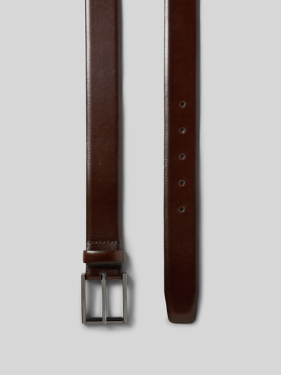 Produktfoto, brauner Gürtel mit Dornschließe von Christian Berg Men aus echtem Leder, klassische Passform, 4 cm breit bei Größe 110
