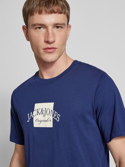 Jack & Jones T-shirt z nadrukiem z logo model ‘BOSTON’ Ciemnoniebieski 3