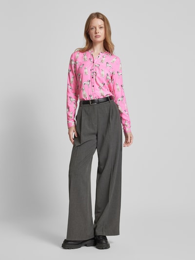 Emily Van den Bergh Slim Fit Bluse mit kurzer Knopfleiste Pink 1