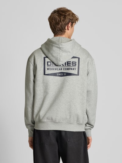 Dickies Sweatjacke mit Känguru-Tasche Modell 'BOLIVAR' Hellgrau Melange 5