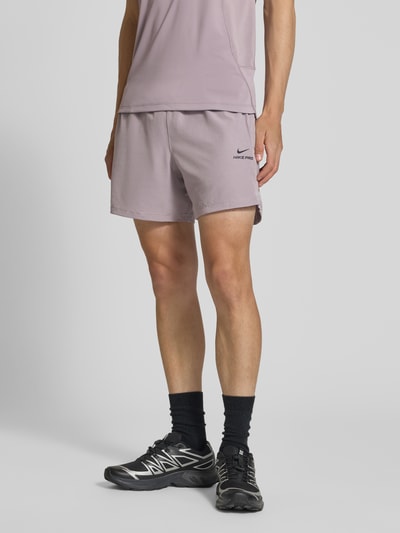 Nike Training Shorts mit Logo und elastischem Bund Lila 4