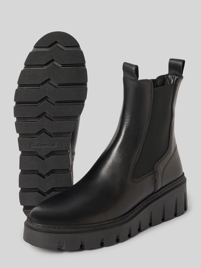 Produktfoto, schwarze Chelseas aus echtem Rindsleder von Tamaris mit grober Sohle, glatte Oberfläche, Damen Chelseas von Tamaris