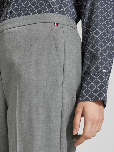 Tommy Hilfiger Slim Fit Stoffhose mit Bügelfalten Hellgrau Melange 3