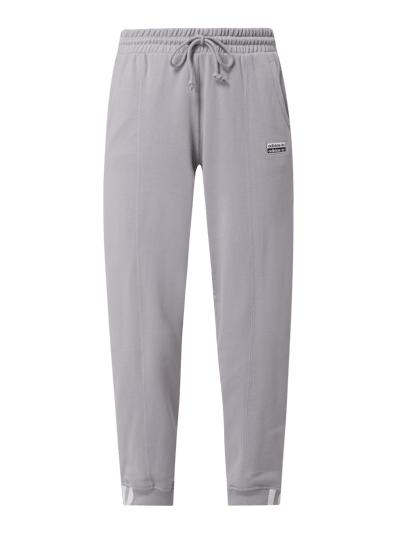 adidas Originals Sweatpants aus Baumwolle  Mittelgrau 2