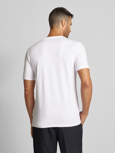 Lindbergh T-Shirt mit geripptem Rundhalsausschnitt Offwhite 5