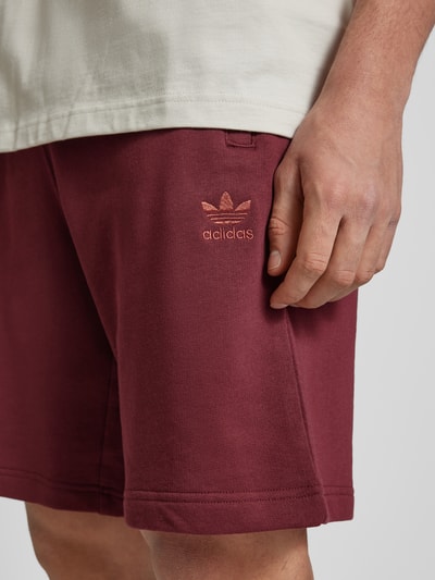adidas Originals Sweatshorts mit elastischem Bund Dunkelrot 3