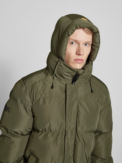 Superdry Steppjacke mit Kapuze Oliv 3