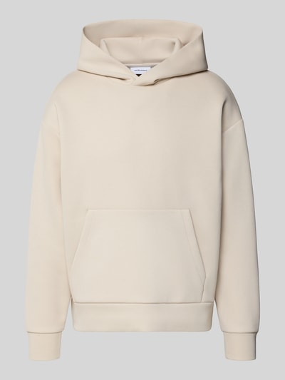 Produktfoto, Relaxed Fit Hoodie mit Baumwoll-Anteil Modell 'Barron' von JACK & JONES in Beige mit Kängurutasche und Kapuze, glatte Struktur