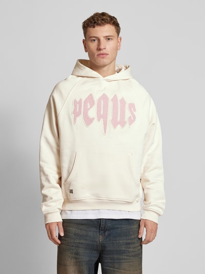 PEQUS Hoodie mit Label-Patch Modell 'Mythic' Beige 4