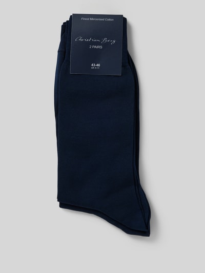 Productfoto, Sokken met label-print in 2er-pack van Christian Berg Men, donkerblauw, katoenmengsel, geribde zoom, nauwsluitende pasvorm.