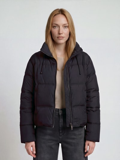 VERO MODA Kurtka pikowana z wysokim kołnierzem model 'JADE' Czarny 4