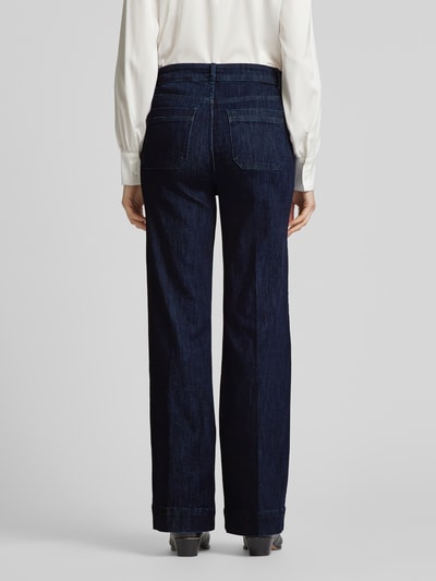 Christian Berg Woman Wide Leg Jeans mit Eingriff- und Gesäßtaschen Marine 5