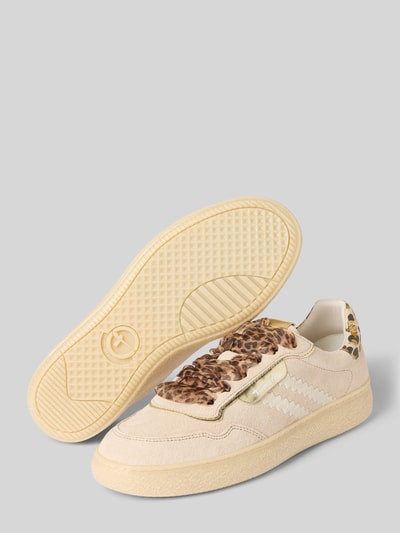 Tamaris Low Top Sneaker aus Veloursleder im Street Style Sand 4