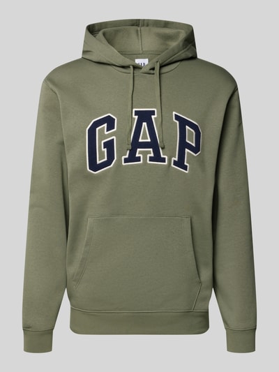 Produktfoto, Hoodie mit Kängurutasche von GAP in Khaki, Baumwoll-Mix, lockere Passform, gerippte Abschlüsse, Label-Stitching, Kapuze mit Tunnelzug.