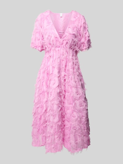 YAS Cocktailkleid mit Strukturmuster Modell 'PAZYLLA' Flieder 2