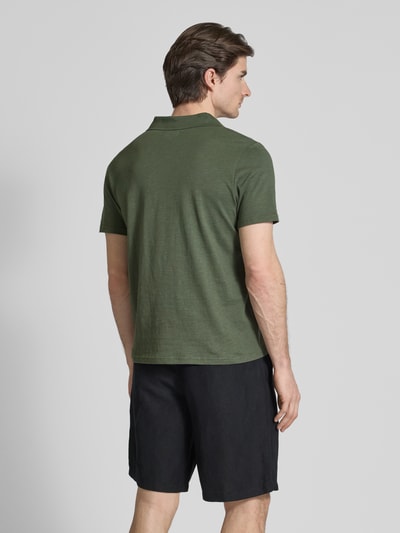 MCNEAL Poloshirt mit V-Ausschnitt Khaki 5