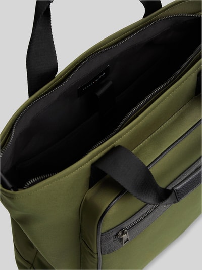 Tommy Hilfiger Umhängetasche mit Seitentasche Oliv 4