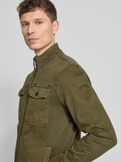 Männermodel trägt Jacke mit Stehkragen und borstzakken van PME Legend, puur katoen, regular fit, ritssluiting, Nahaufnahme Oberkörper