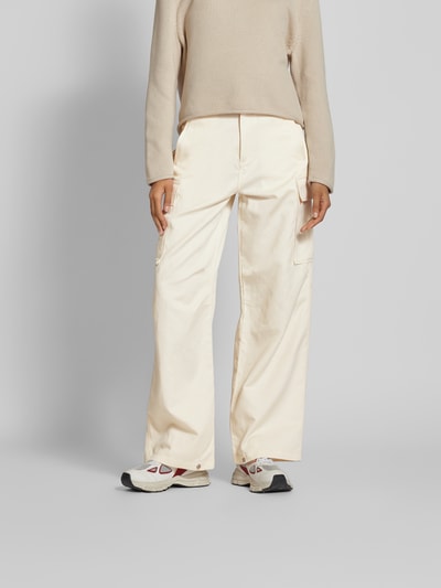 Filippa K Loose Fit Cargohose mit Eingrifftaschen Weiss 4