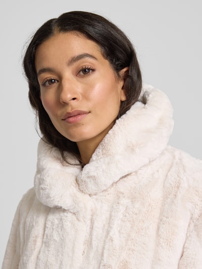 Guess Jacke aus Kunstfell Modell 'NEW SOPHY' Offwhite 3