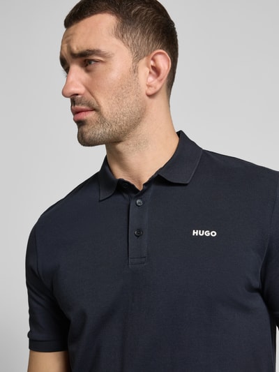 HUGO Poloshirt mit Label-Print Modell 'Donos' Dunkelblau 3