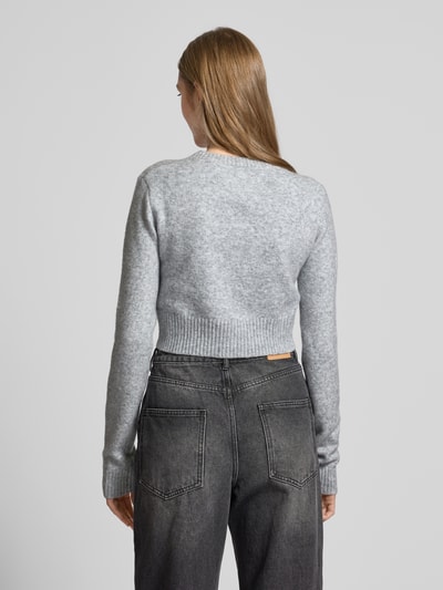 Tommy Jeans Cropped Strickpullover mit Label-Print Mittelgrau 5