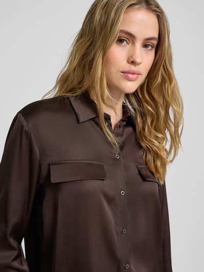 Style Icon Collection Bluzka satynowa z listwą guzikową – curated by Anouk Yve Ciemnobrązowy 3