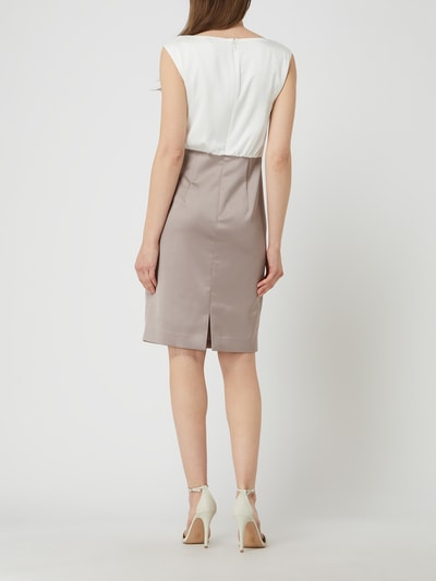 Christian Berg Cocktail Two-tone cocktailjurk van satijn  Taupe - 4