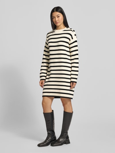 Vero Moda Sukienka o lejącym kroju z dzianiny z mieszanki wiskozy model ‘SABA’ Czarny 1