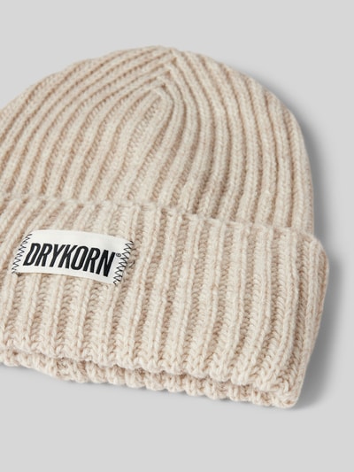 Drykorn Czapka beanie z naszywką z logo model ‘SEANIA’ Piaskowy 2