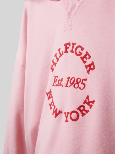 Tommy Hilfiger Teens Cropped Hoodie mit Kapuze Modell 'NEW YORK' Pink 2