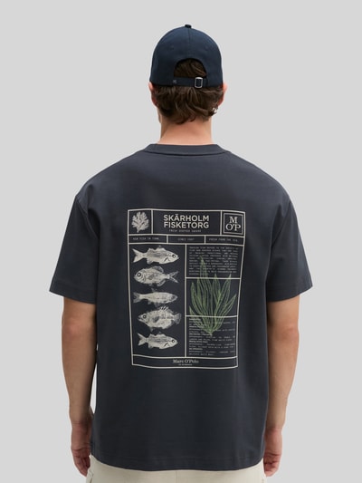 Marc O'Polo Loose Fit T-Shirt aus reiner Baumwolle mit Rücken-Motiv-Print Marine 5